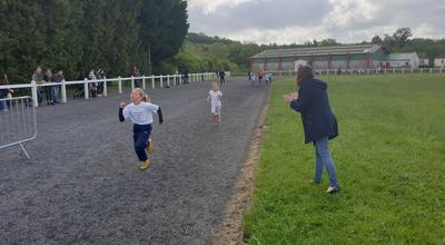 Cross scolaire au stade Berthelot à Givet